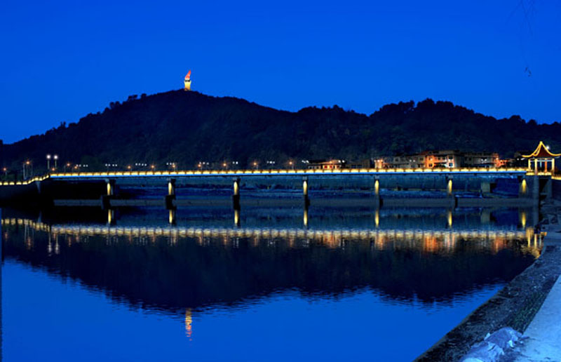 德興步行橋